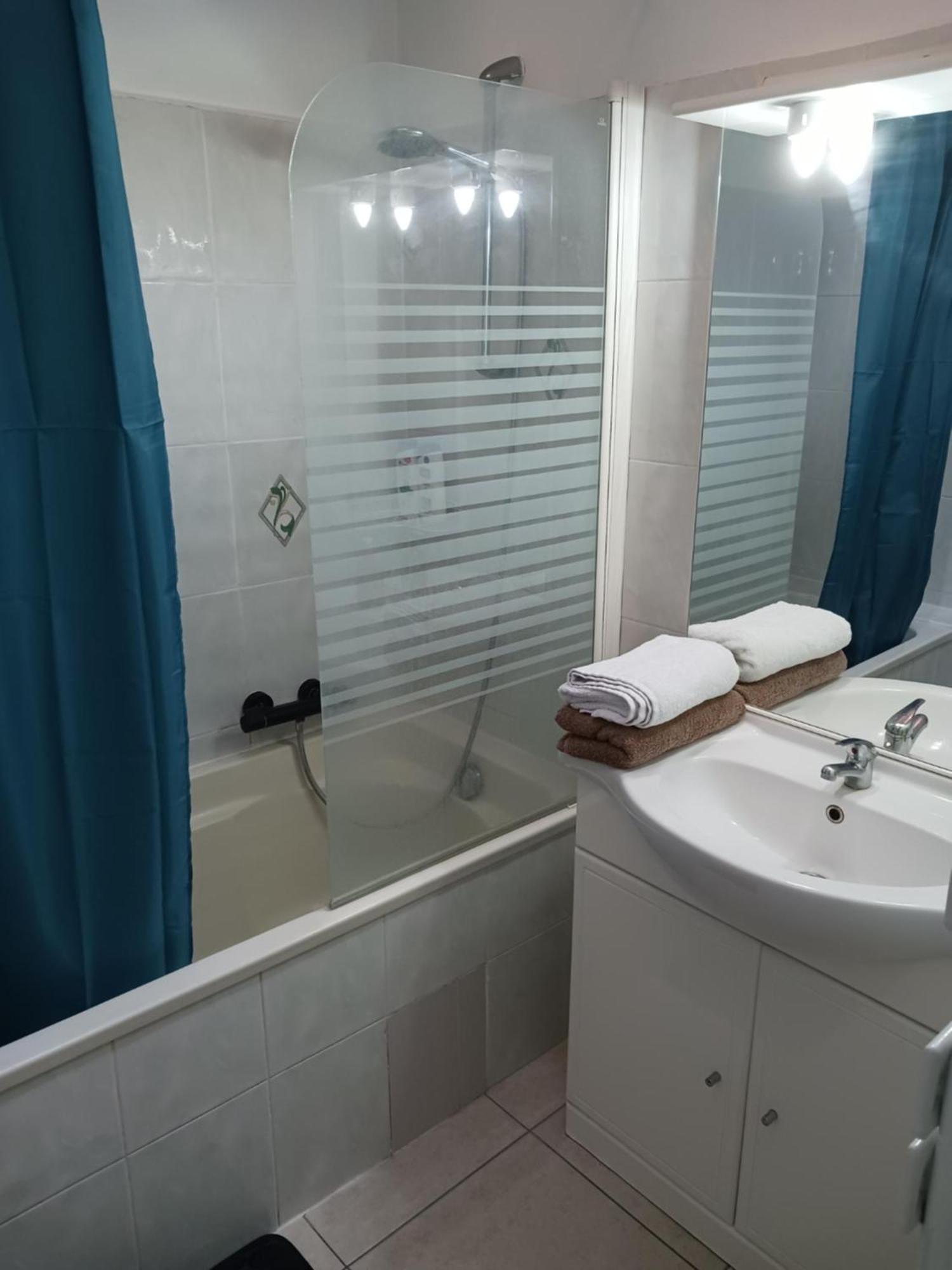 Chambre Privee Climatisee Chez Particulier, Wifi Daire Perpignan Dış mekan fotoğraf